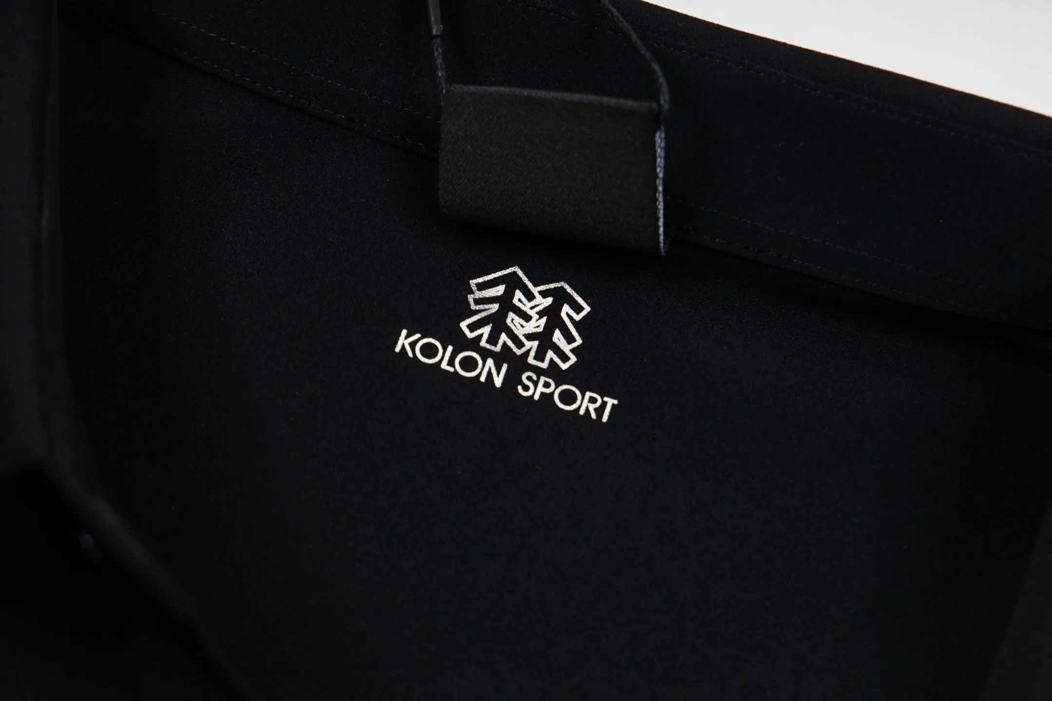 KOLON SPORT polo Same Style Breathable Classiclogo Same Style Sizes：S-XXL ：Black White